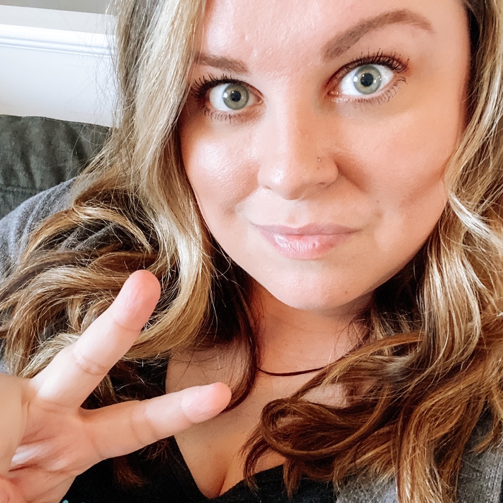 Meet your Posher, Kelly
